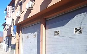Villa Monera Apartments & Rooms & Free Garage